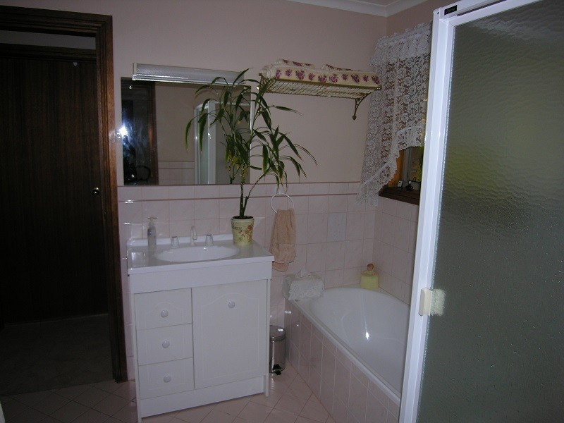 Unit 4, 20A Mount Crawford Road, Williamstown SA 5351