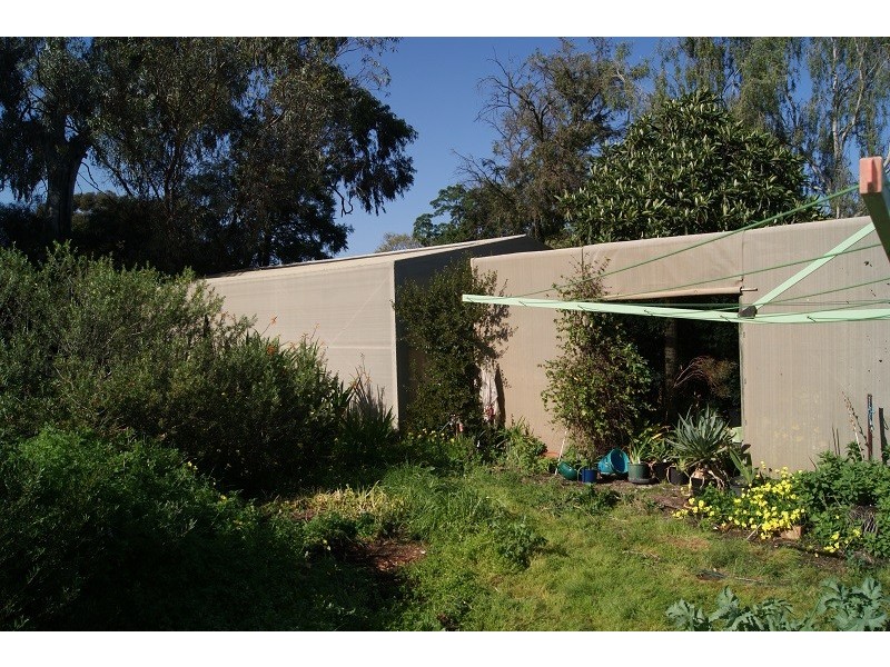 4 Milne Court, Evanston Park SA 5116