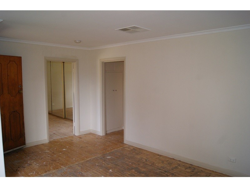 30 Newkree Road, Evanston Park SA 5116