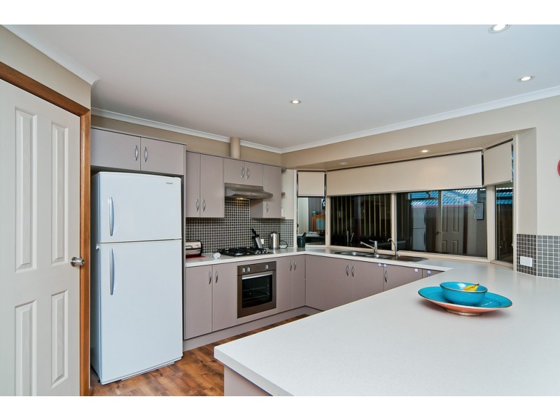 39 Sunnyside Drive, Evanston Park SA 5116