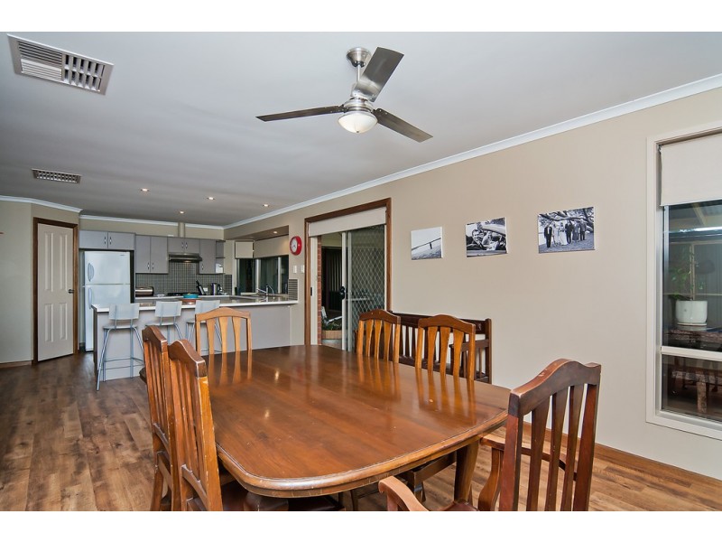 39 Sunnyside Drive, Evanston Park SA 5116