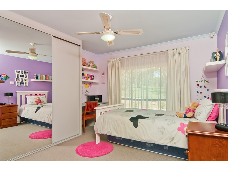 6 Pink Gum Drive, Cockatoo Valley SA 5351