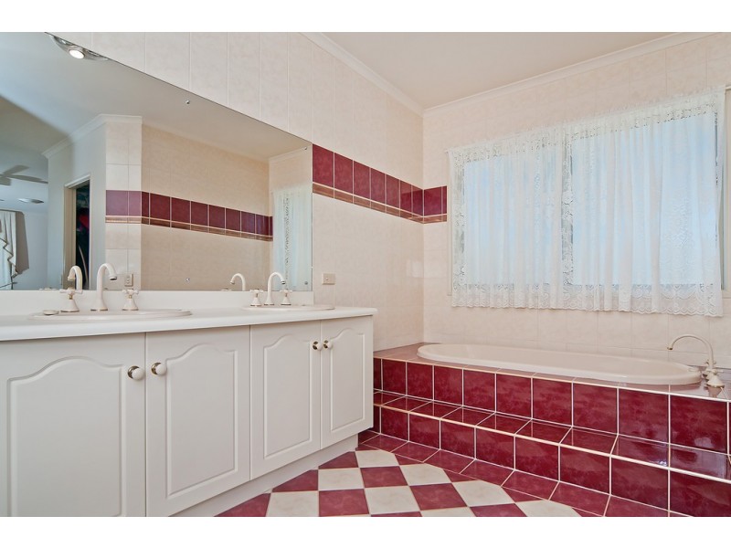 4 Kerr Road, Gawler Belt SA 5118