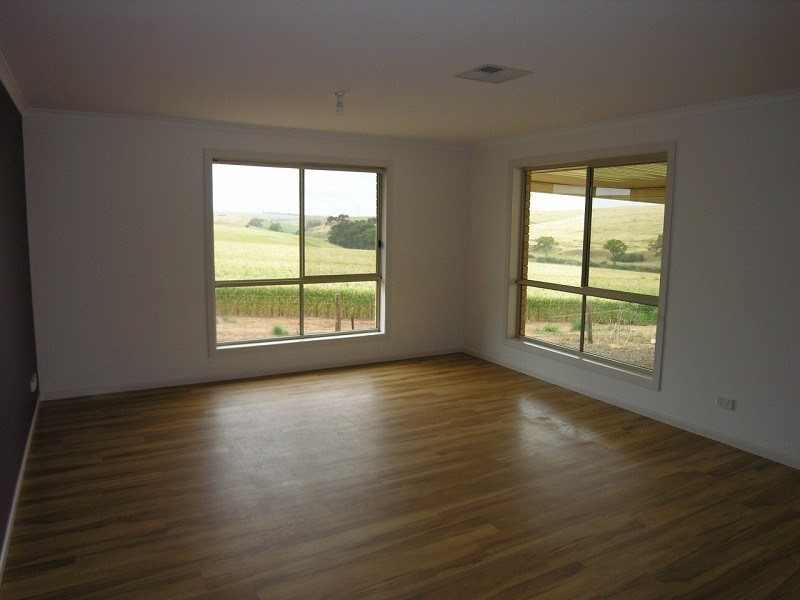 16 South Street, Hamley Bridge SA 5401