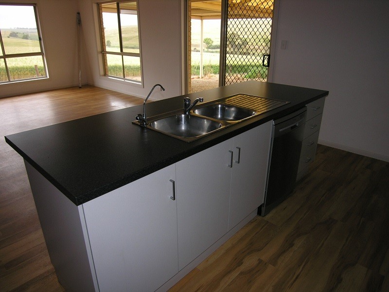 16 South Street, Hamley Bridge SA 5401