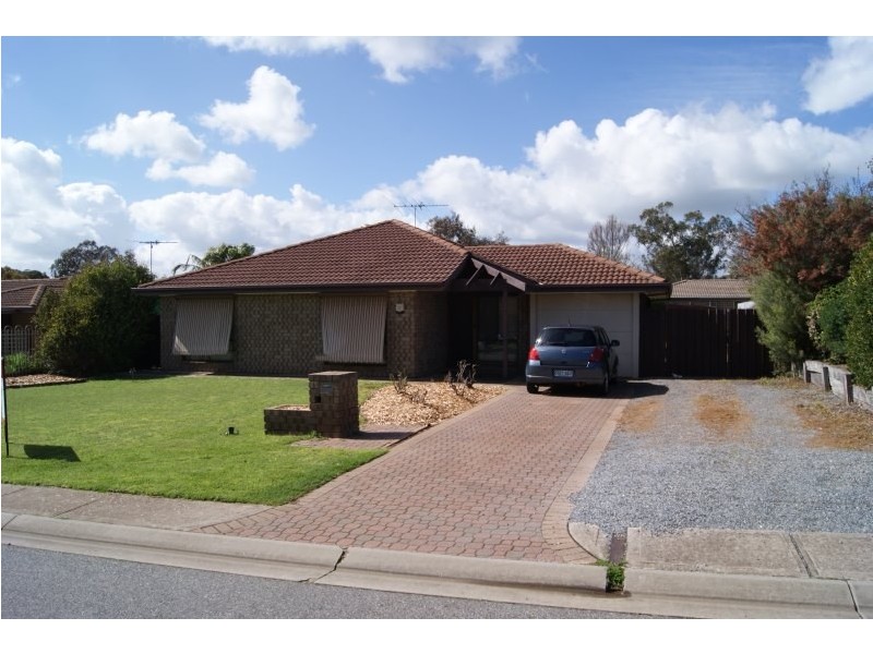 8 Brooks Avenue, Willaston SA 5118