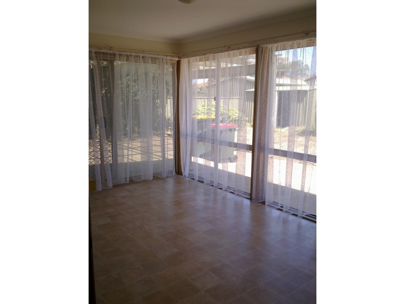 4 John Bull Court, Andrews Farm SA 5114