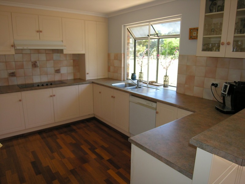 22 Blue Gum Court, Cockatoo Valley SA 5351