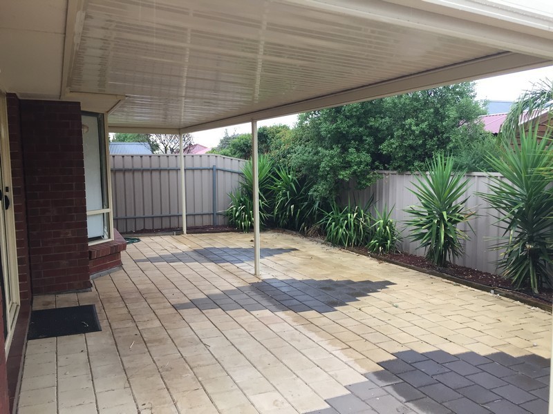 38 Gleeson Grove, Evanston Park SA 5116