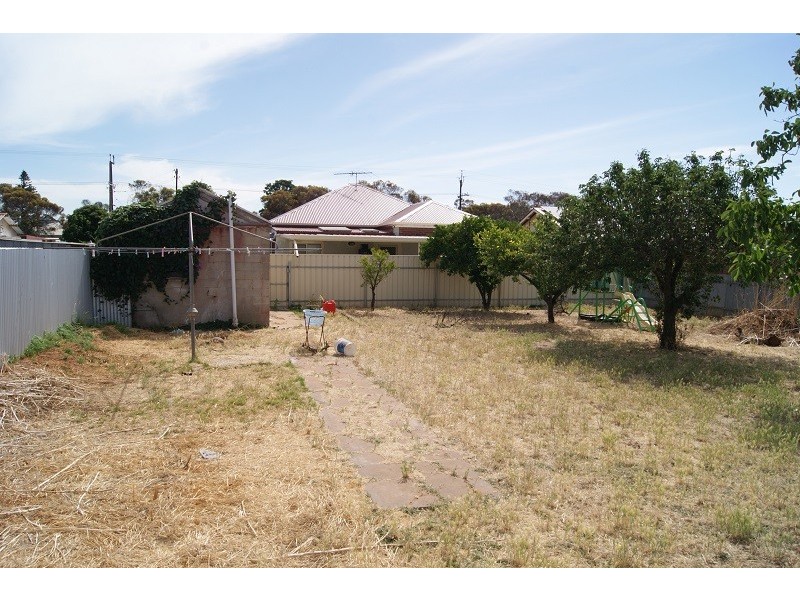 6 Barker Street, Willaston SA 5118