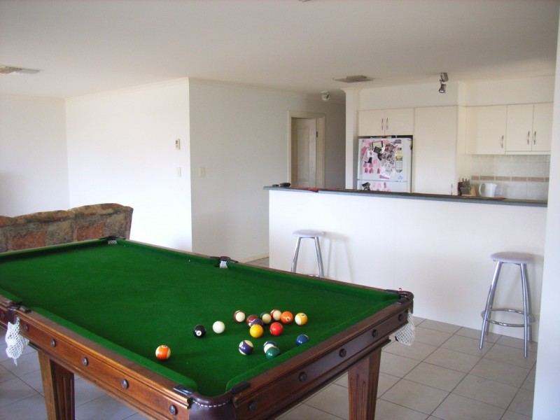 4 Potts Road, Evanston Park SA 5116