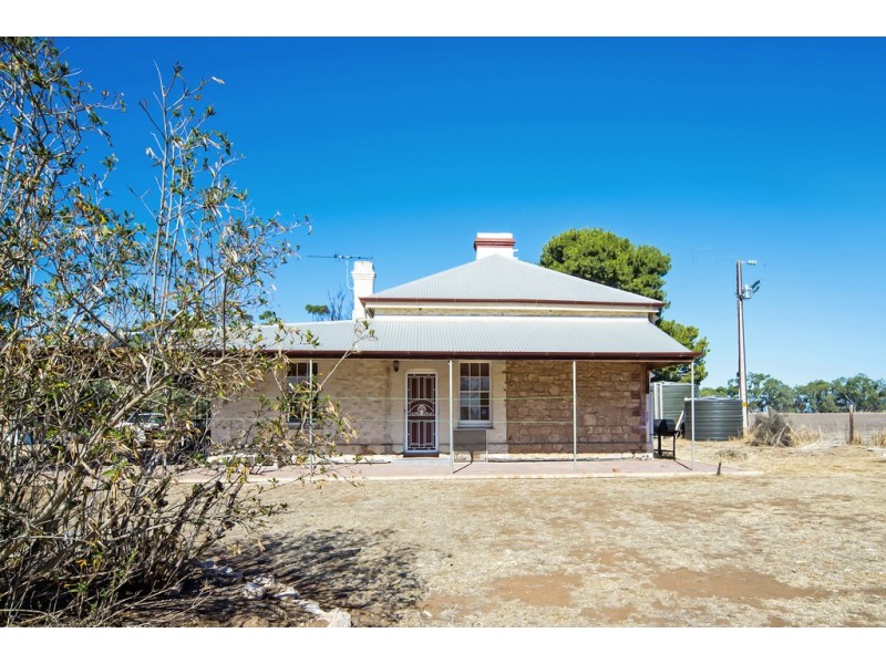 9 School House Road, Lower Light SA 5501