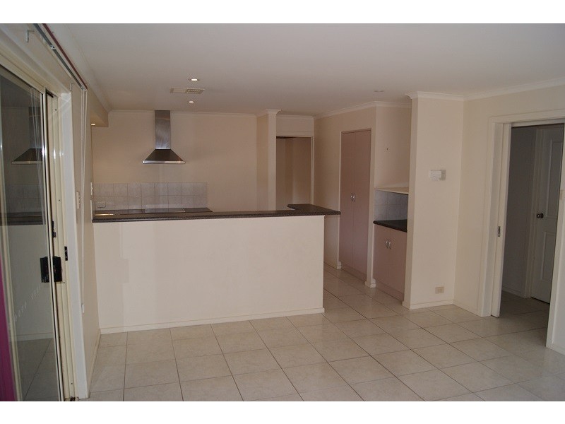 19 Goldfinch Way, Hewett SA 5118