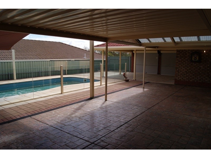 19 Goldfinch Way, Hewett SA 5118