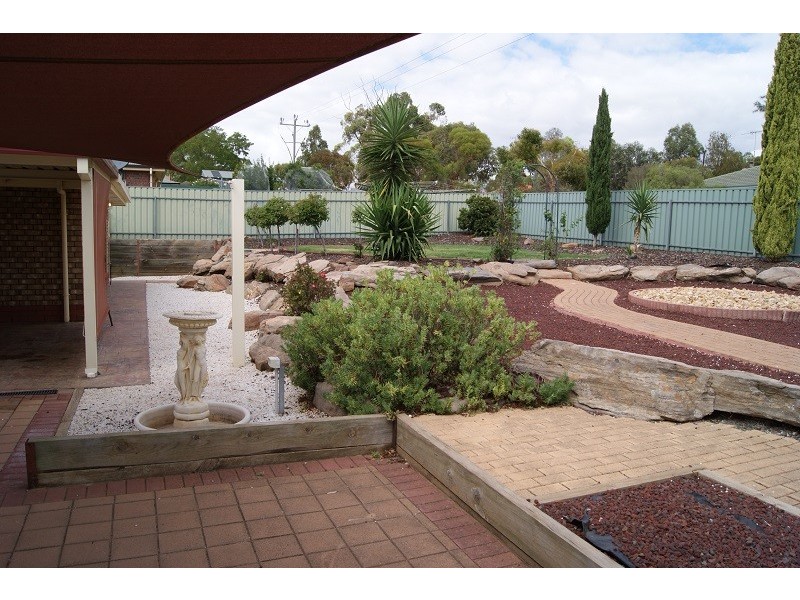 19 Goldfinch Way, Hewett SA 5118