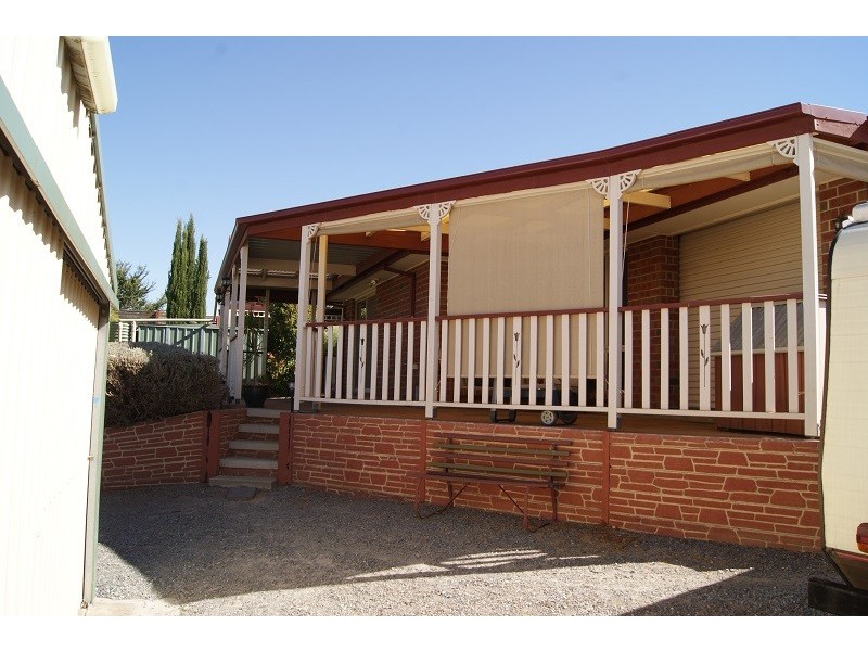 24 Oaklands Circuit, Hewett SA 5118