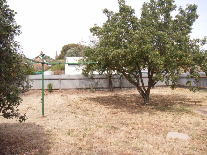 25 South Terrace, Kapunda SA 5373