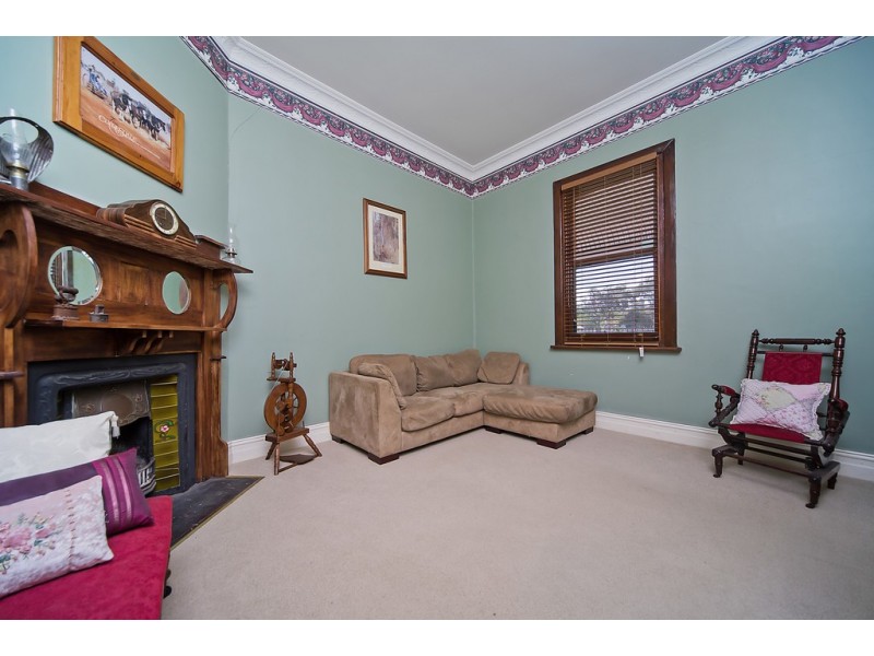 8 Hillier Road, Evanston SA 5116