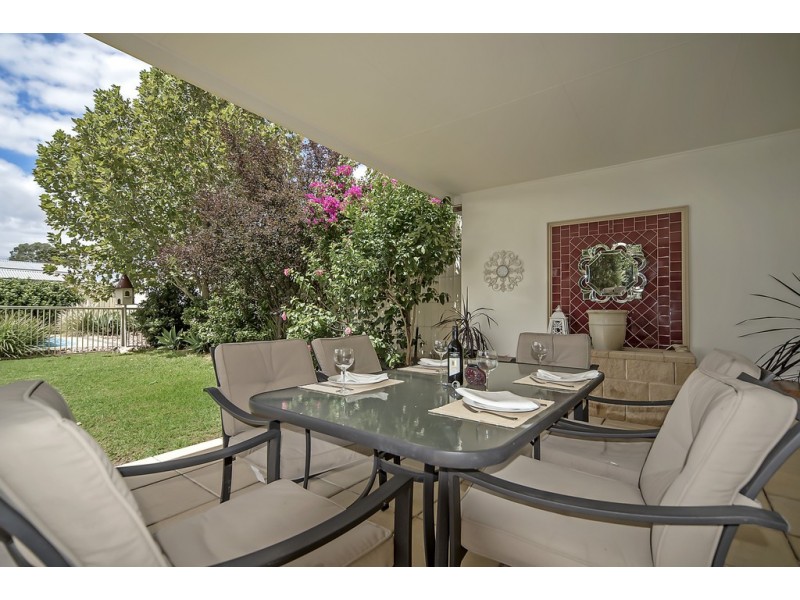12 Burrows Street, Willaston SA 5118