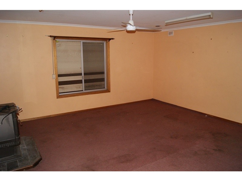 19 Hillier Road, Evanston SA 5116