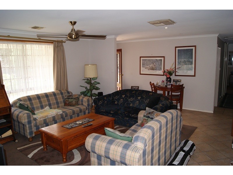 17 Phillips Avenue, Gawler East SA 5118