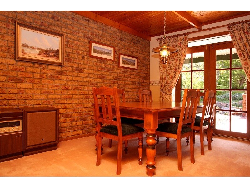 105 The Barracks, Cockatoo Valley SA 5351