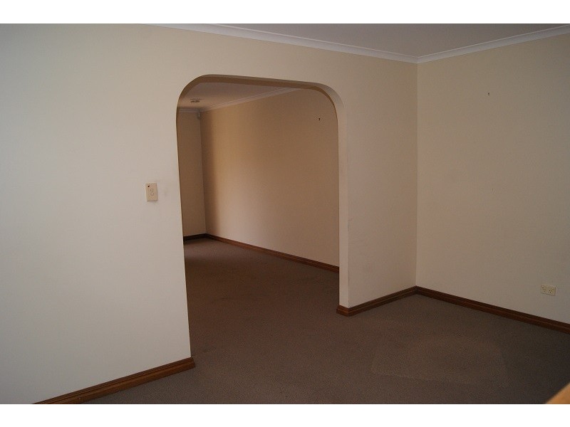 Unit 2/8 Jarvis Street, Willaston SA 5118