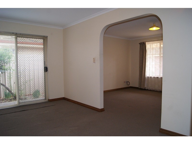 Unit 2/8 Jarvis Street, Willaston SA 5118