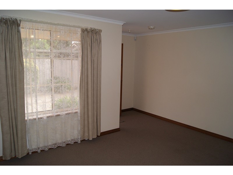 Unit 2/8 Jarvis Street, Willaston SA 5118