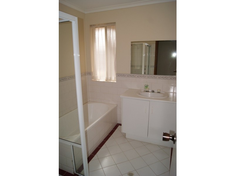 Unit 2/8 Jarvis Street, Willaston SA 5118