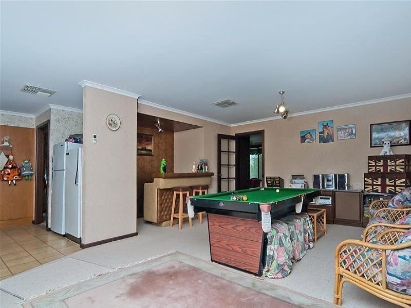 12 Whiteman Road, Williamstown SA 5351