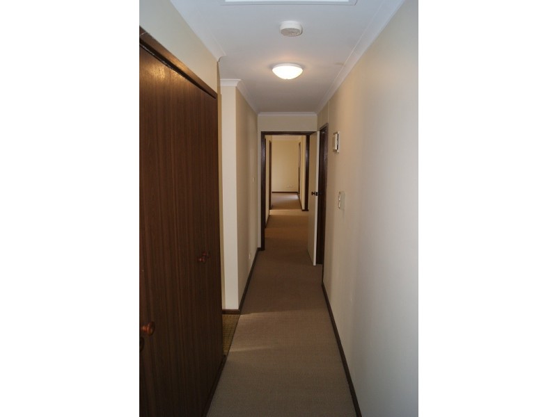 25 Farrow Road, Evanston SA 5116