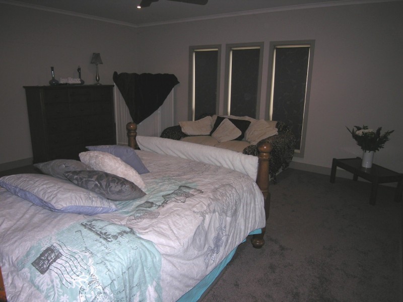 57 Riverview Drive, Hewett SA 5118