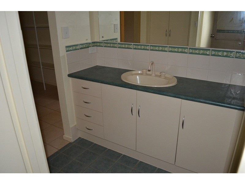 5 Oaklands Circuit, Hewett SA 5118