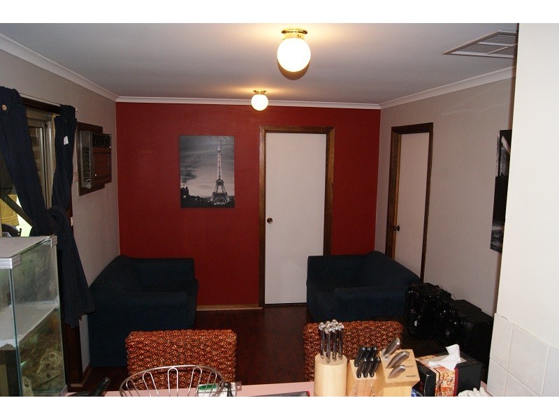 4 Window Road, Willaston SA 5118