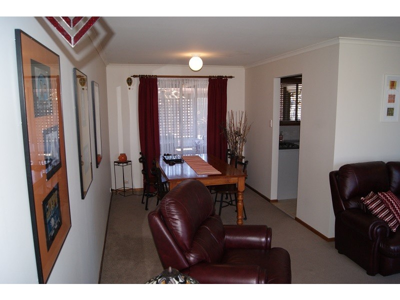 42 Causby Crescent, Willaston SA 5118