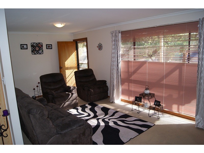 6 Queen Street, Roseworthy SA 5371