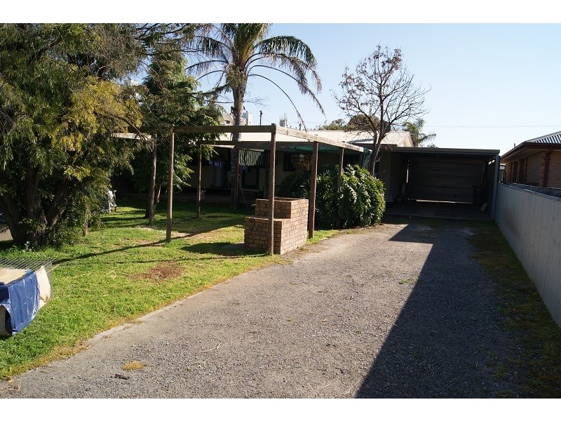 6 Queen Street, Roseworthy SA 5371