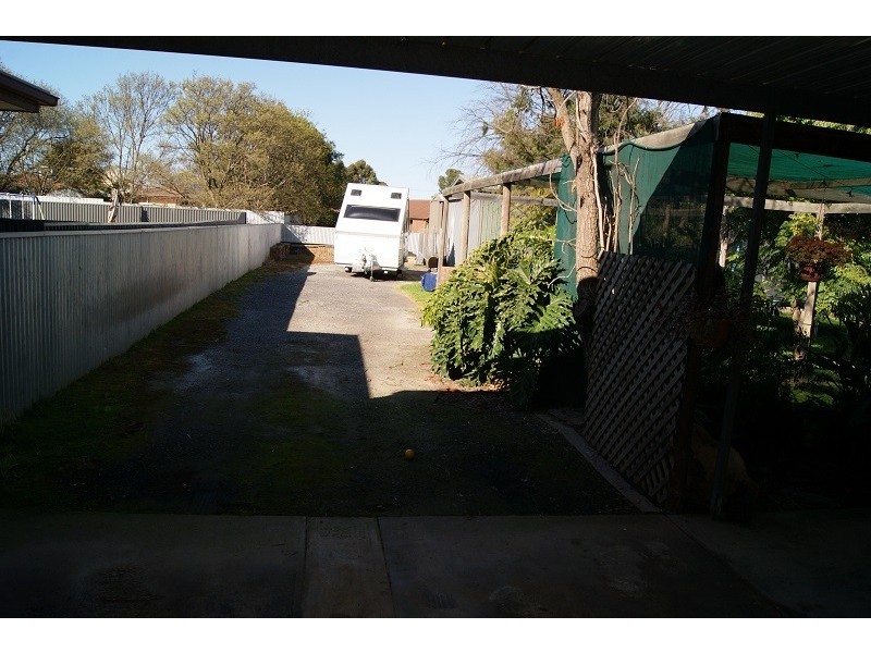 6 Queen Street, Roseworthy SA 5371