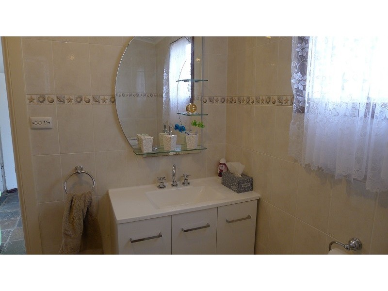 61 Makin Street, Hamley Bridge SA 5401