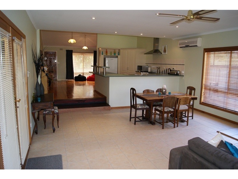 87 Lyndoch Road, Gawler East SA 5118