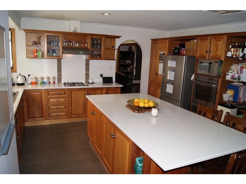 27 The Barracks, Cockatoo Valley SA 5351