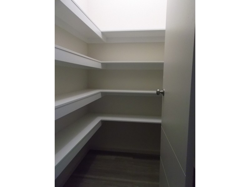 6 Darling Street, Evanston South SA 5116