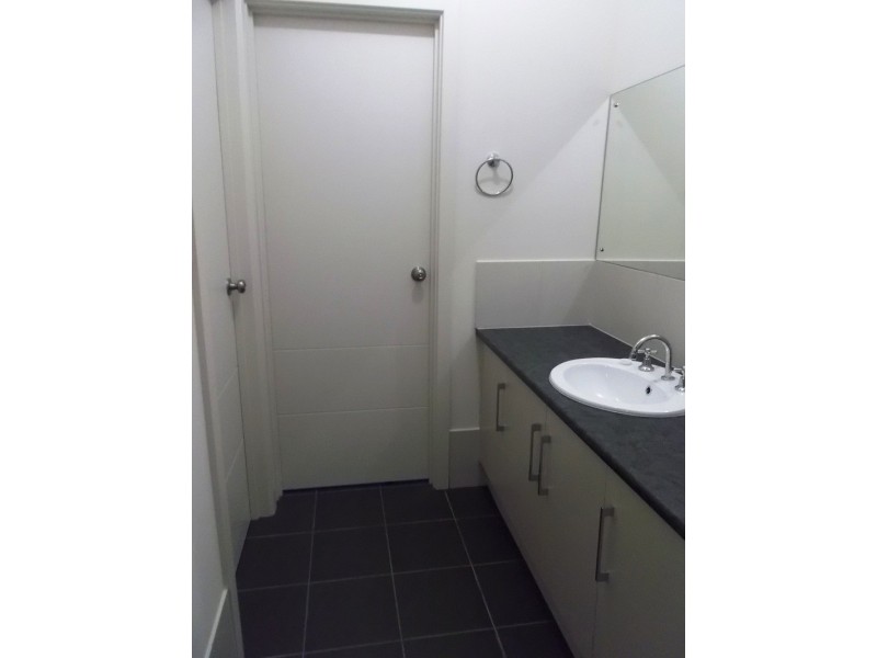 6 Darling Street, Evanston South SA 5116