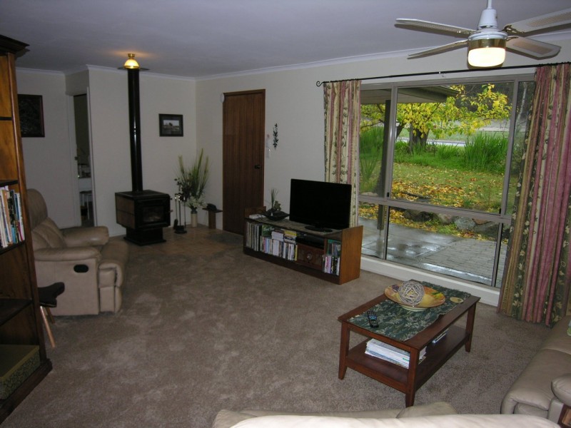 35 Whiteman Road, Williamstown SA 5351