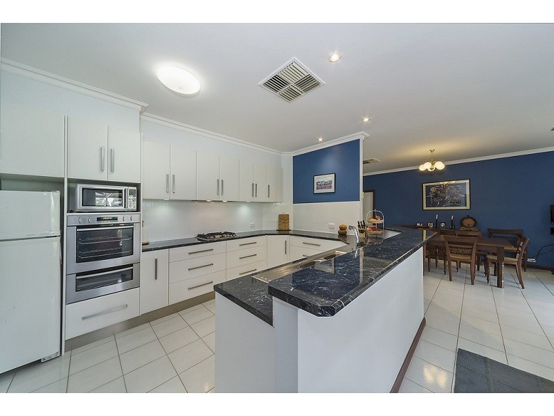 7 Lally Drive, Gawler East SA 5118