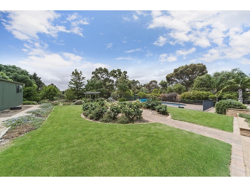 7 Lally Drive, Gawler East SA 5118