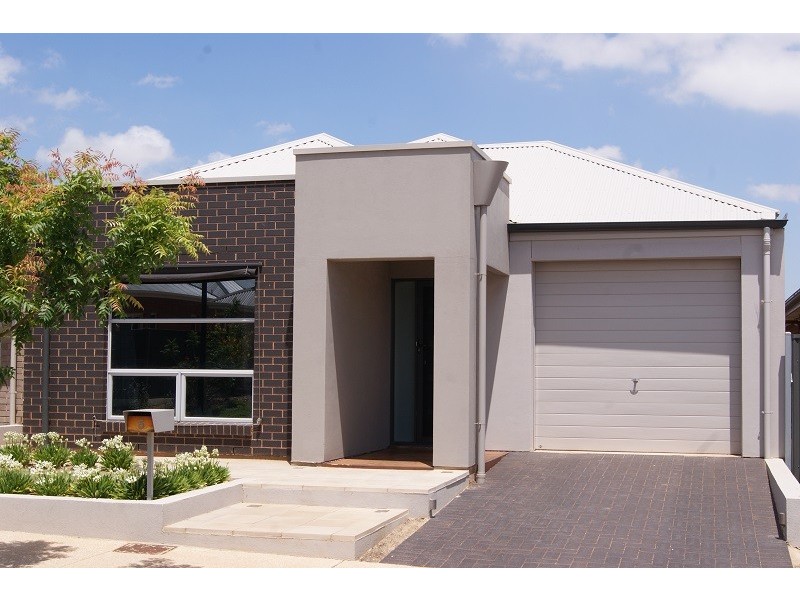 5 Teviot Place, Blakeview SA 5114