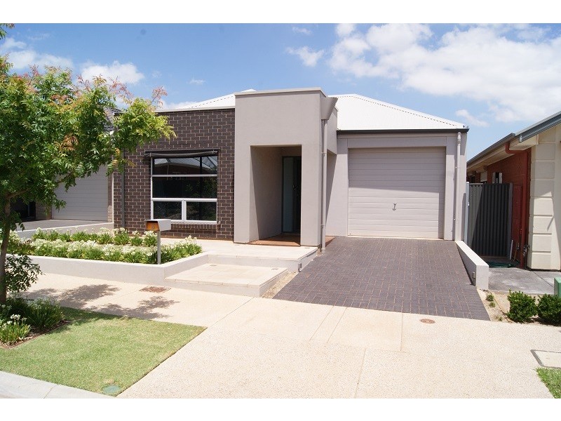 5 Teviot Place, Blakeview SA 5114