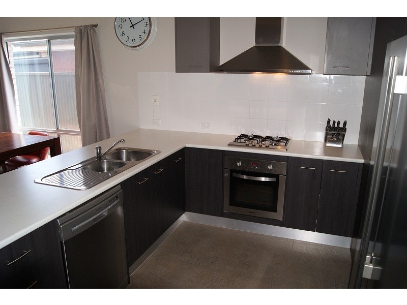 5 Teviot Place, Blakeview SA 5114